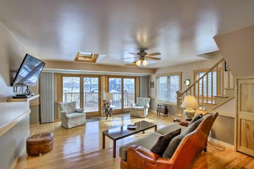 Lake Ripley Maison | Charming Lake Ripley Cottage with Water View!