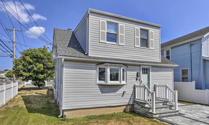 Bellmore Maison | Charming Long Island Home Near Beaches & Golf