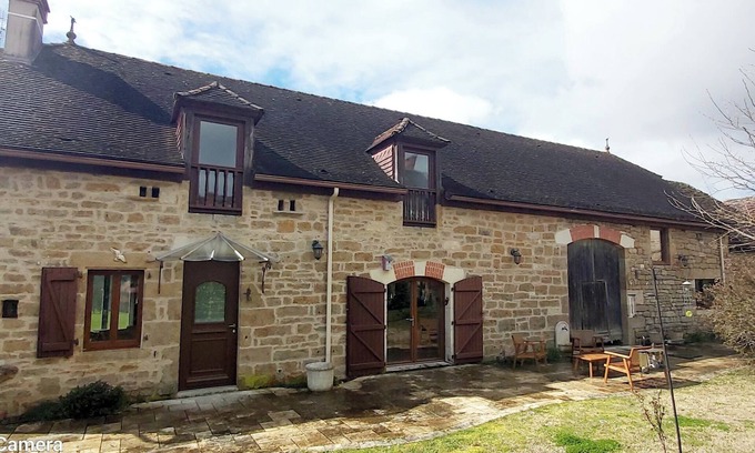 Strenquels Villa | Demeure Lotoise de charme avec piscine