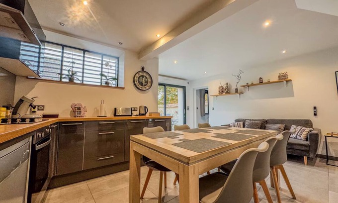Sours Maison | Maison charmante et moderne près de Chartres
