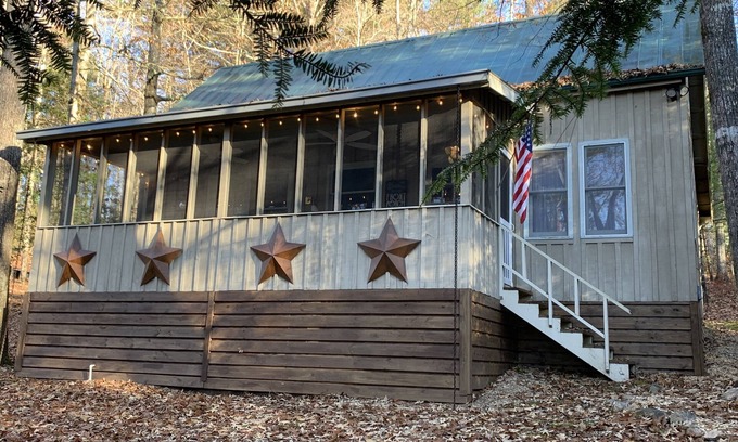 Wiley Cabine | Charmant chalet de montagne et quai communautaire avec accès au lac Burton!