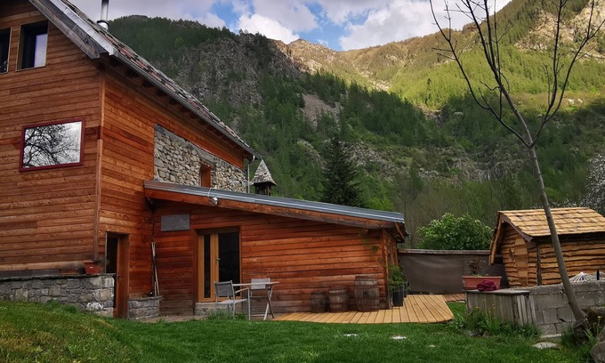 Champoleon Maison | Maison de charme à la montagne