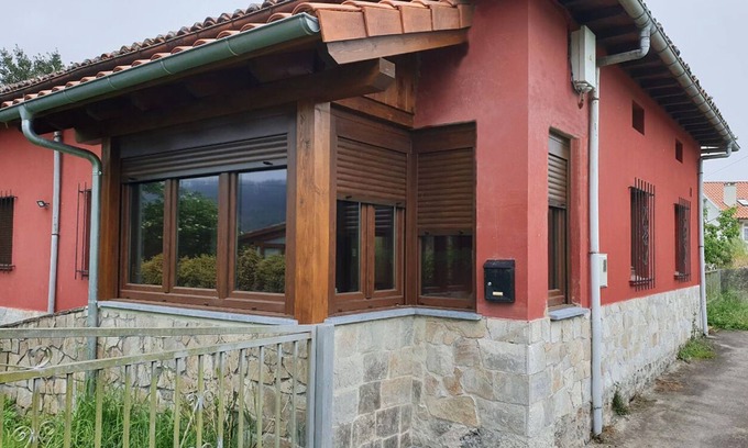 Peruyes Cottage | Charmante maison de campagne récemment rénovée avec un grand terrain à usage exclusif