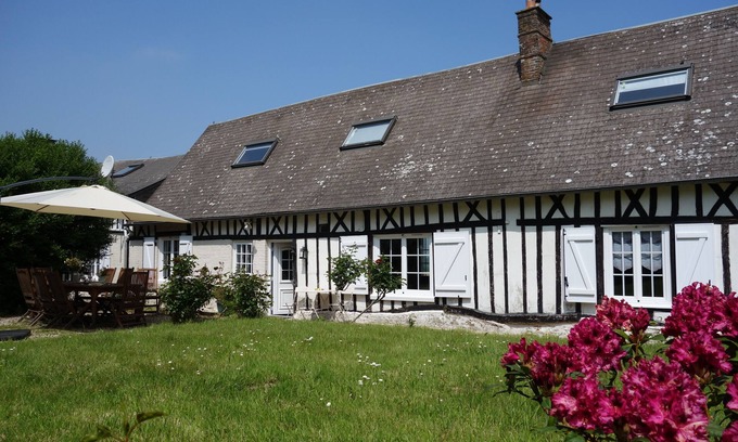 Clasville Maison | Charmante longère normande XIXème style vintage à 5-10 min de la mer