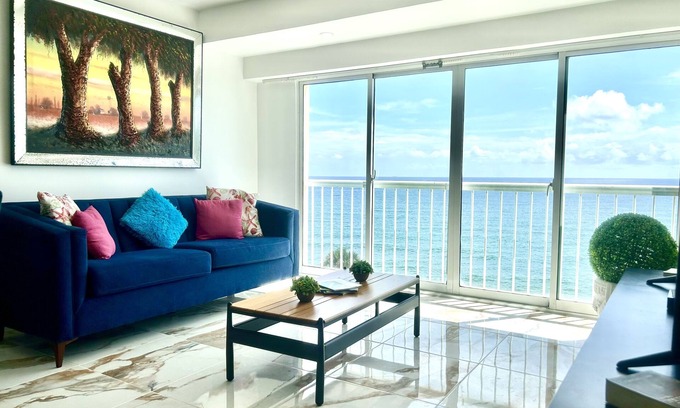 Ciudad Universitaria Appartement | Charming Paradise Loft Style Malecon Appartement 715A