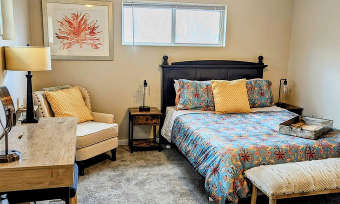 Clifton Appartement | Charming, pet friendly studio in walkable Clifton, Louisville with full kitchen