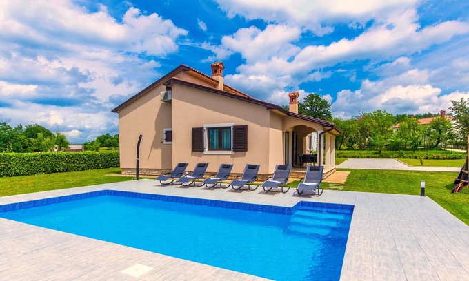 Zabrezani Maison | Charming pool villa for 8 guests