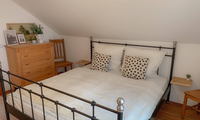 Winzer Maison | Charming & private vacation home on the Pledlberg