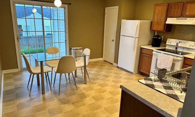 Knightdale Maison | Charming Ranch Style home with desirable location to local hospitals