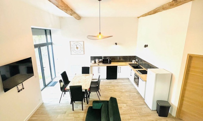 Civaux Maison | Charming renovated barn near Futuroscope