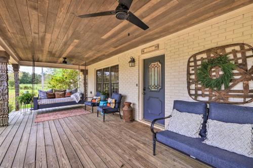Greenville Maison | Charming Retreat on 80-Acre Willow Rock Ranch!
