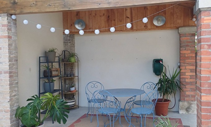 Montelimar Lit Et Petit-Déjeuner | Charming room in montelimar