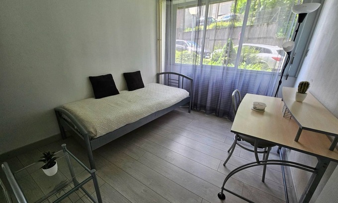 Besancon Appartement | charmante chambre avec kitchenette