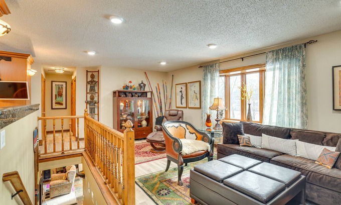 Savage Maison | Charming Savage Home w/ Yard: 18 Mi to Minneapolis