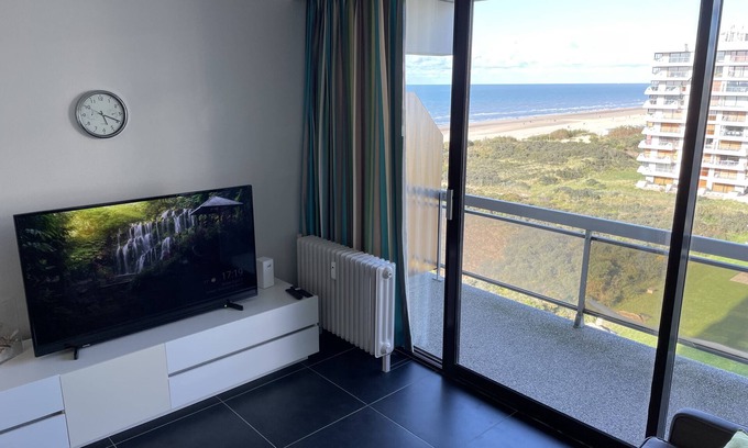 De Panne Appartement | Ravissant studio vue sur mer avec piscine couverte