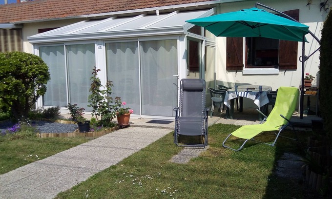 Les Cites Maison | Charmante maison exposée plein sud entièrement rénovée avec jardin
