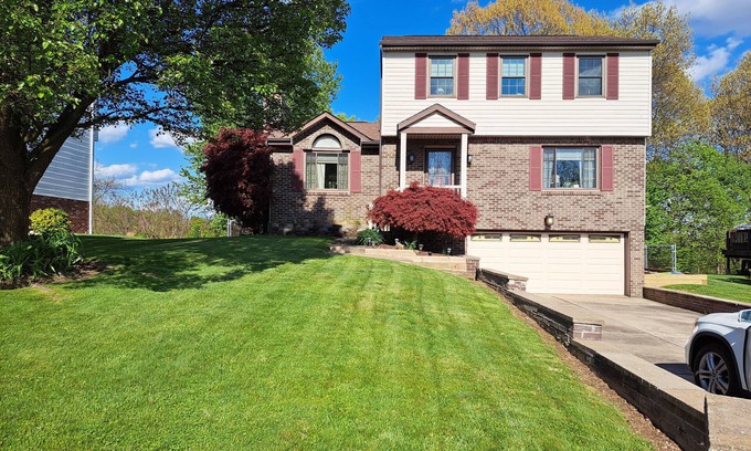 Manor Maison | Charming, spacious 3-bedroom, 3BA house. Private, convenient, and immaculate.