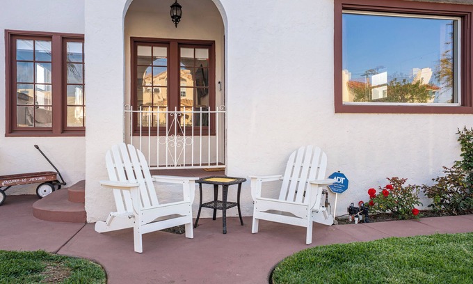 Belmont Heights Maison | Charming Spanish 1924, 3-bedroom/2-bath home in Long Beach/Belmont Shores!