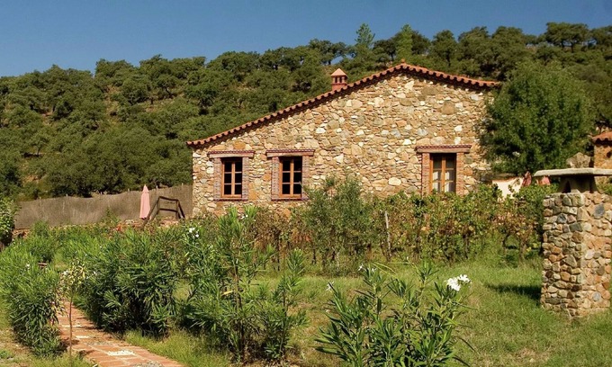 Alajar Cottage | Gîte L'Aigle avec jardin à Alajar