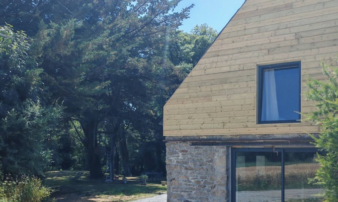 Surzur Maison | Charming stone house 10 minutes from the beach, in absolute peace and quiet