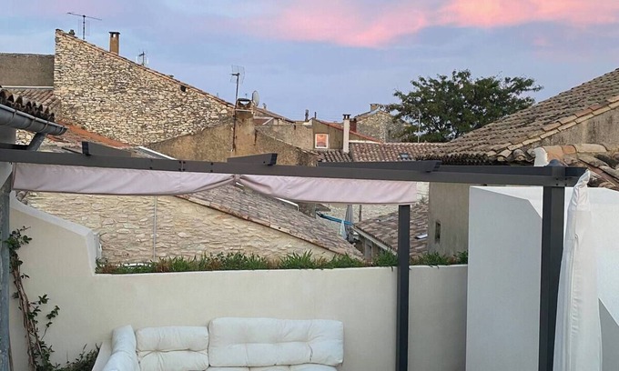 Tavel Maison | Charming stone house-TAVEL
