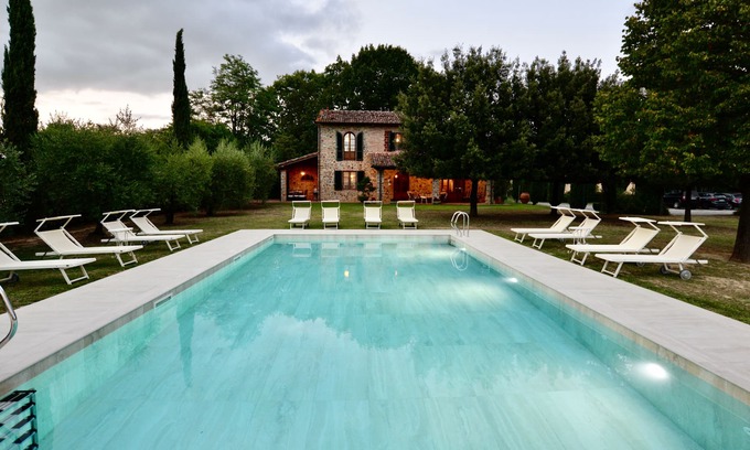 Orentano Maison | Charmante Villa en Pierre