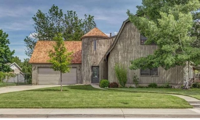 Orem Maison | Charming Storybook Barn | Unique Home to Gather!
