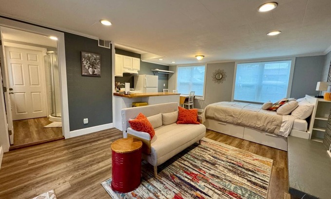 Roxhill Appartement | Charming studio in marvelous Seattle with fenced patio