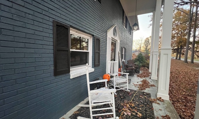 Fairlea Appartement | Charming studio with WiFi/hotub/pool in fabulous Lewisburg