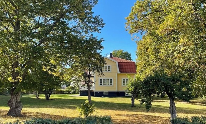 Ytterbystrand Maison | Charming Summer Paradise in Resarö