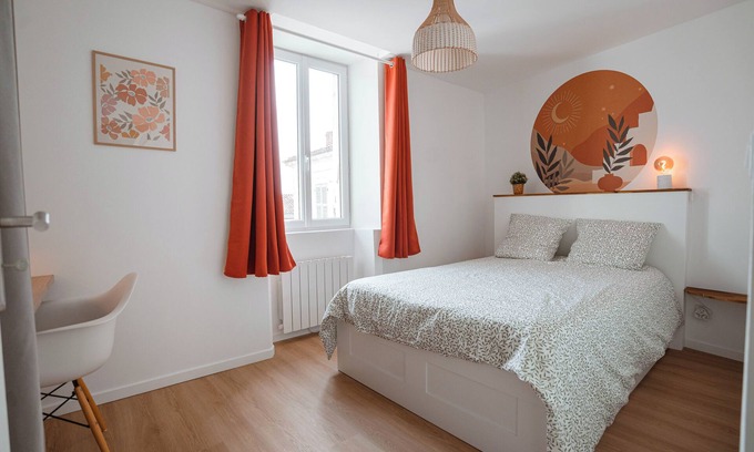 Saint-Astier Appartement | Charming T2 in the center of Saint-Astier