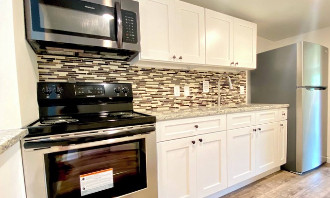 Williamstown Appartement | Charming Tiny Home Retreat Near Fish and Wildlife Reserve