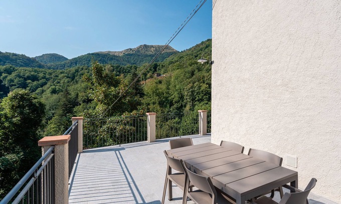 Pascoso Maison | Charming Tuscan Stone House - Near Lucca