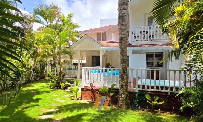 La Iglesia Maison | Charmante villa jumelée - 2CH A/C / 400M plage / jacuzzi prive / Piscine commune