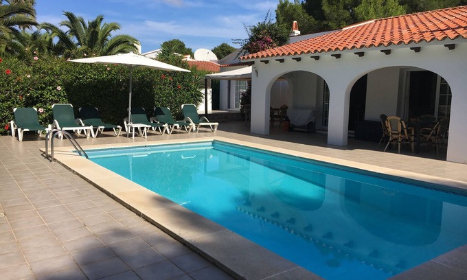Son Parc Villa | VILLA HIBISCUS, GOLF ET PLAGE SUR LA COTE NORD DE MINORQUE