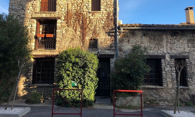 Asperes Maison | Charmante maison de village de 128 m2 à louer à 5 mn de Sommières