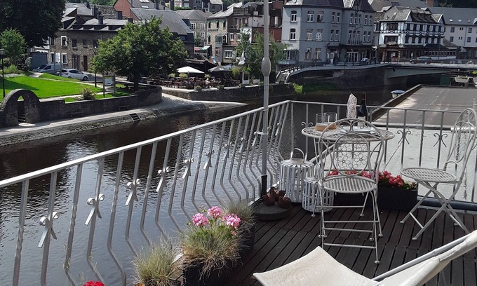La Roche-en-Ardenne Maison | Maison de charme au bord de l'eau 🌲🦆centre de la Roche-en-Ardenne Belgium