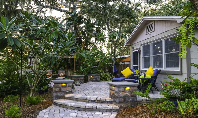 Safety Harbor Maison | Charmant bungalow situé au centre-ville, 'The Blue Heron'