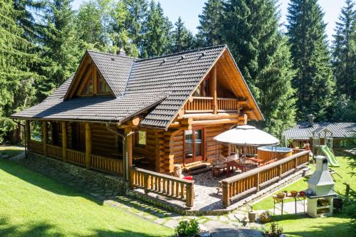 Dolny Kubin Maison | Chata Marína a Matej Kubínska hoľa
