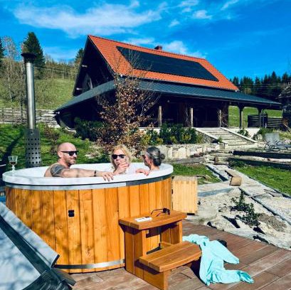 Mostowice Maison | Chata nad Dziką Orlicą z jacuzzi