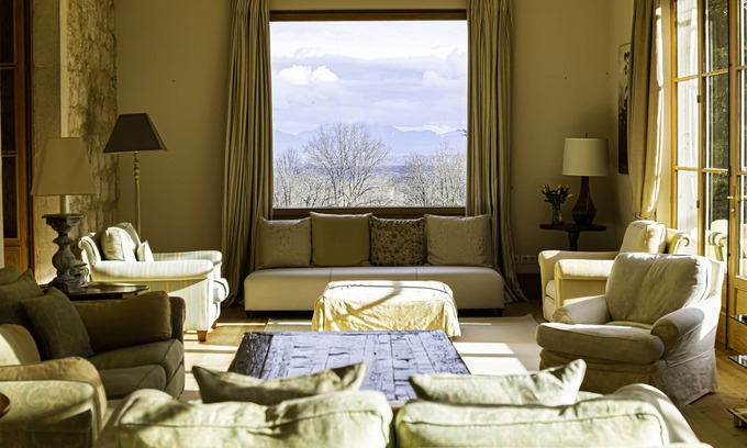 Echenevex Villa | Chateau d'Echenevex - Luxury Escape near Geneva