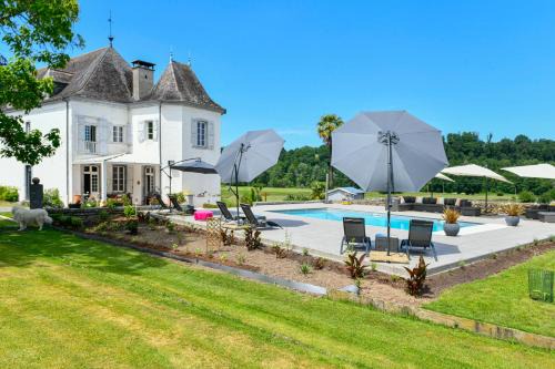 Ance Feas Maison | Chateau de Heaas