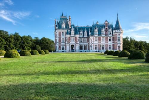 Vouzeron Lit Et Petit-Déjeuner | Chateau de la Triboulette