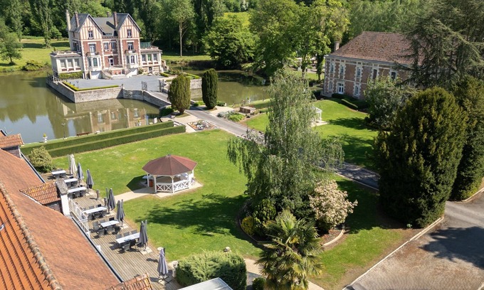 Maucourt Autre | Chateau de Quesmy