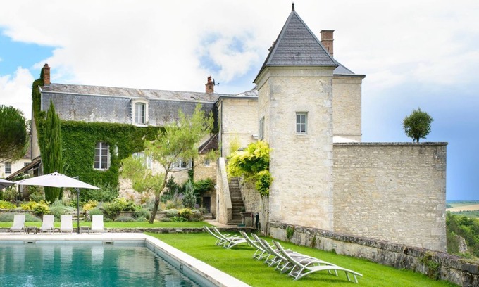 Mailly-le-Chateau Autre | Chateau Des Siecles - Treize Chambres , Couchages 33