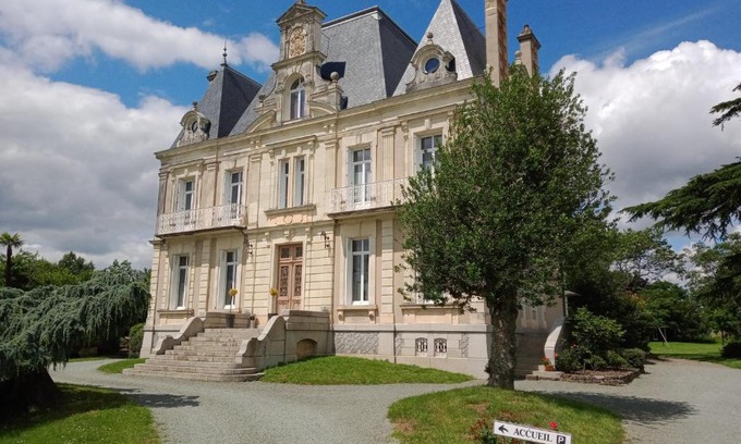 Beaulieu-sur-Layon Maison | Chateau du Breuil