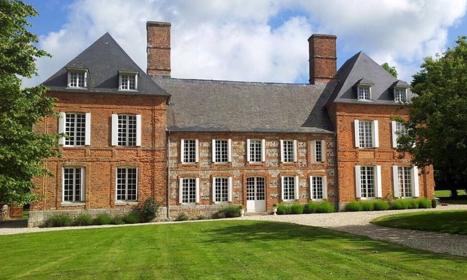 Criquetot-le-Mauconduit Autre | Chateau à 2 minutes de la plage / 2 minutes from the beach