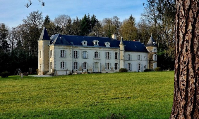 Courgeout Autre | Château au cœur du Perche avec grand parc arboré à 4km de Mortagne-au-Perche