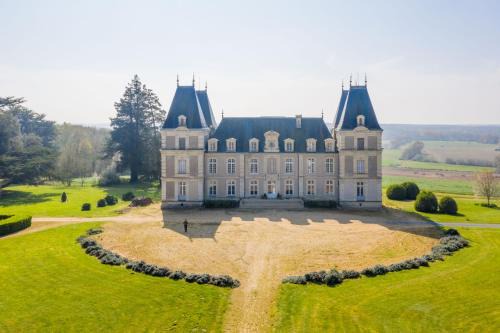 Tierce Lit Et Petit-Déjeuner | Chateau la Bainerie
