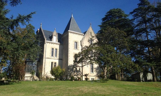 Virazeil Lit Et Petit-Déjeuner | Chateau Mathias